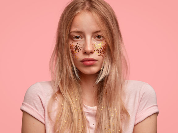 Wolumetria, kwas hialuronowy - wypełnianie i modelowanie twarzy kwasem hialuronowym